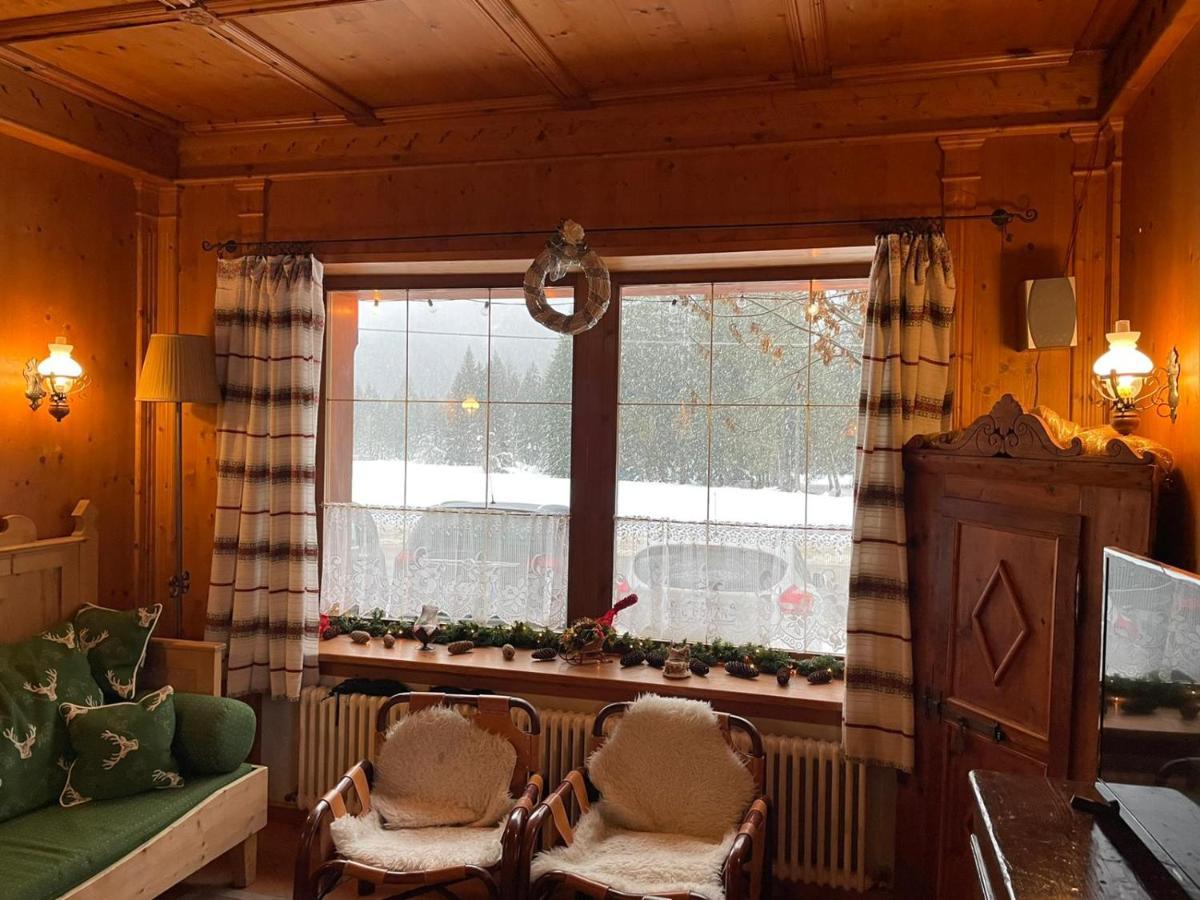 Al Cervo Albergo - Hotel Stabiziane Екстериор снимка