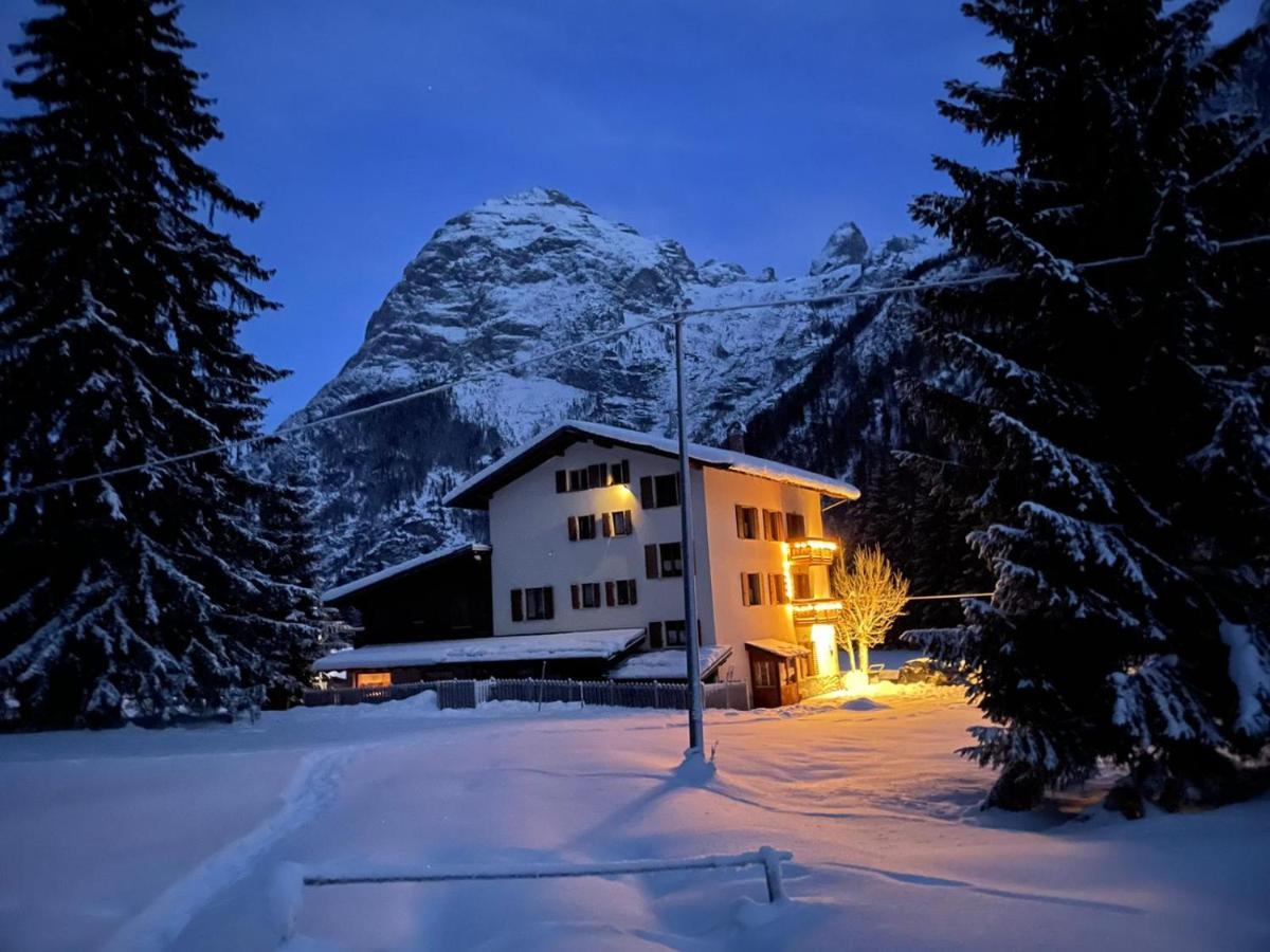 Al Cervo Albergo - Hotel Stabiziane Екстериор снимка